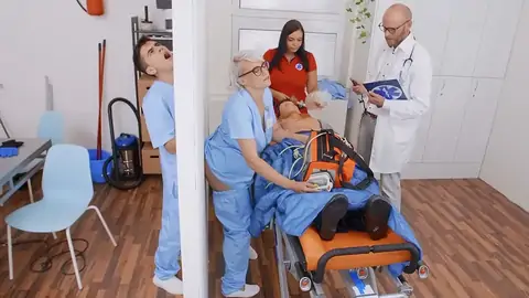 The Ash-blond Nurse Observes A Giant Jism-shotgun At The Glory Fuckhole