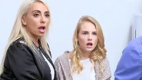 Cougar Is Witnessing While Her Stepdaughter Is Screaming