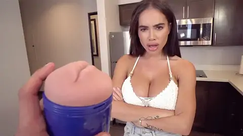 Dark-haired Mummy Is Providing A Deep-throat-job And Gets A Jizz-shot